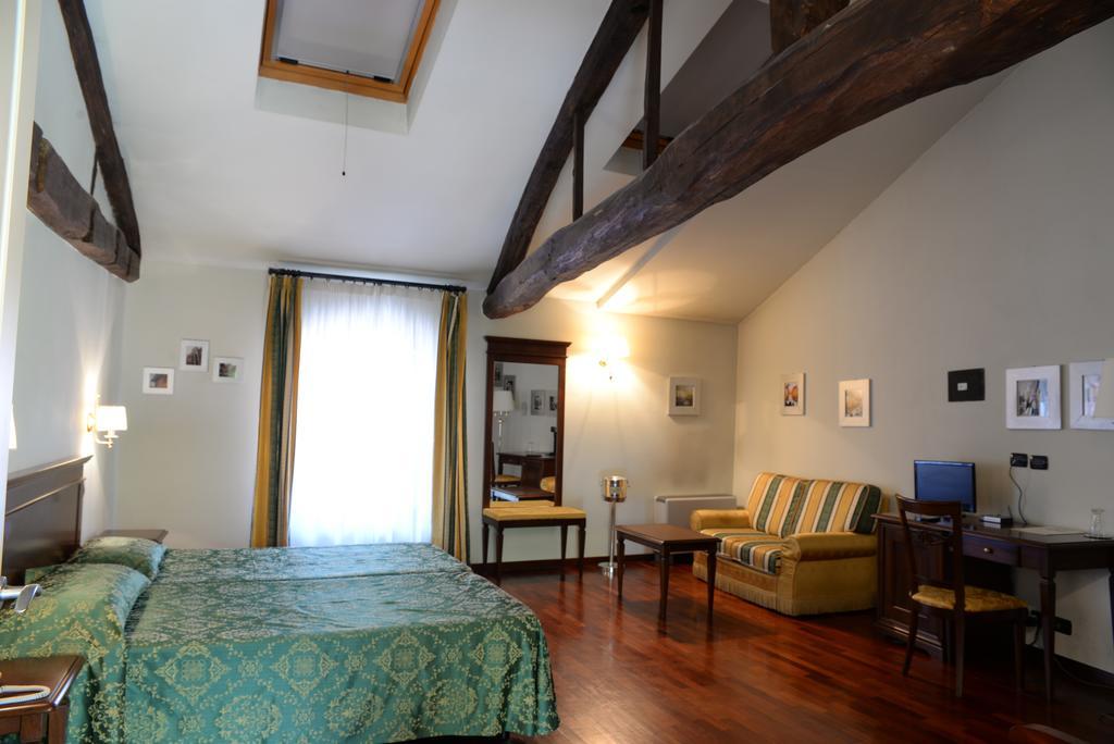 Villa Chiara Hotel Canelli Exterior photo
